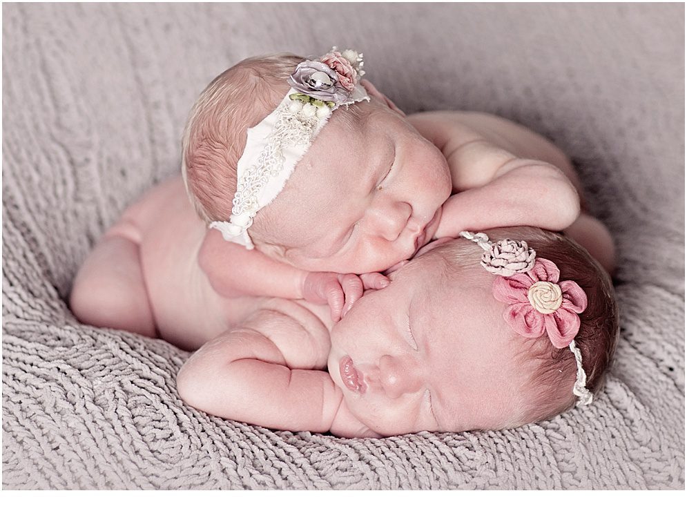twin-newborn-photographer