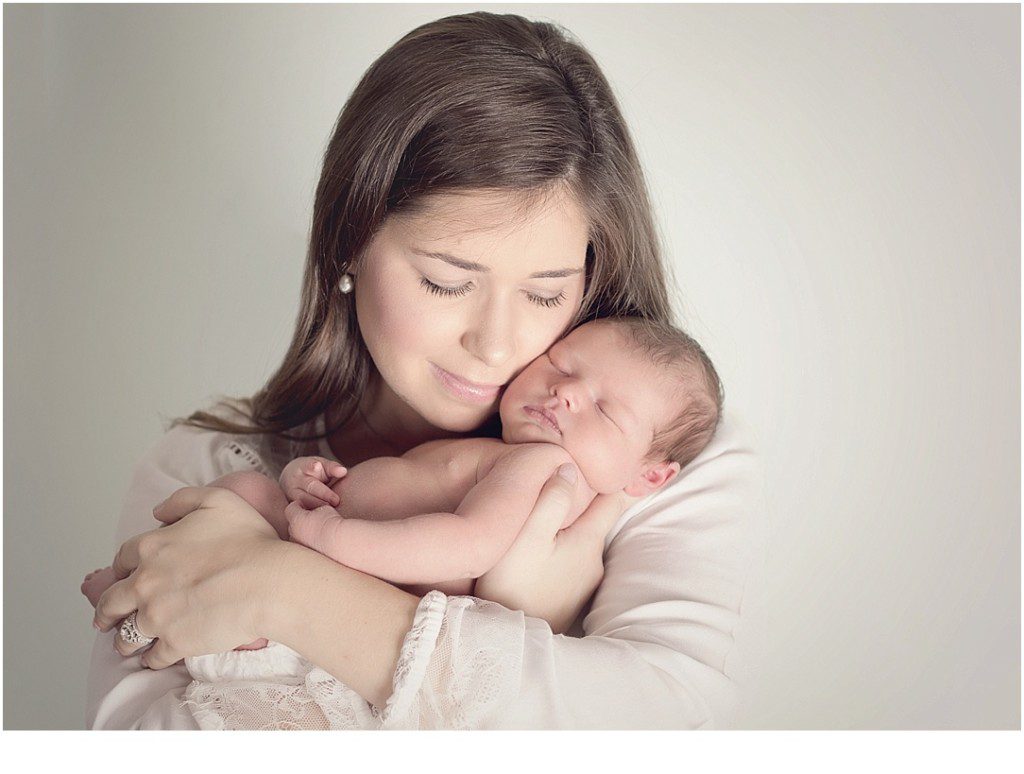 mom with baby newborn pictures